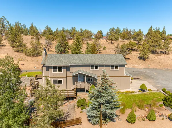 1896 SE Hoffman Dr, Madras, OR 97741