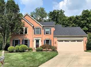 452 Ashsteade Ln, Cincinnati, OH 45255
