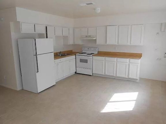 5th image of 2903 E Wier Ave APT 3