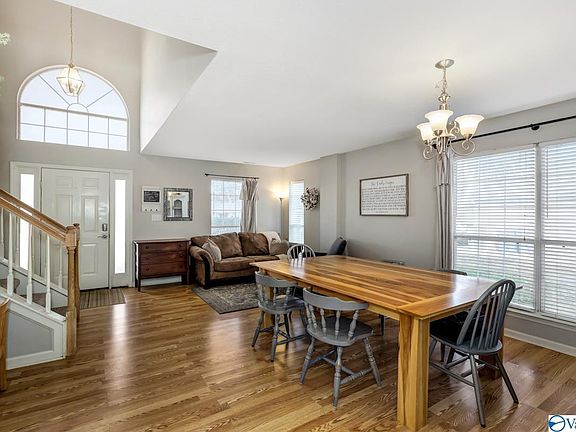 4th image of 129 Garden Brook Dr