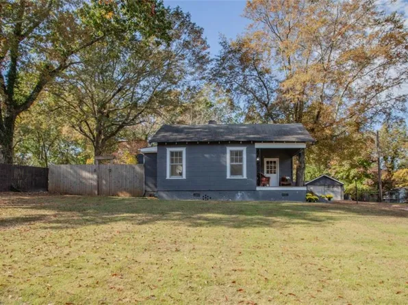 613 Buchanan St S, Bremen, GA 30110