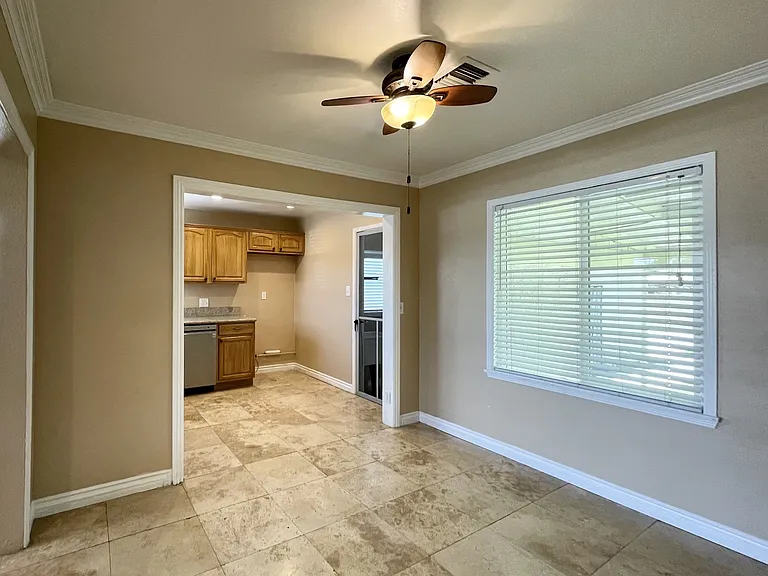 10228 Benson Ave — Photo 6