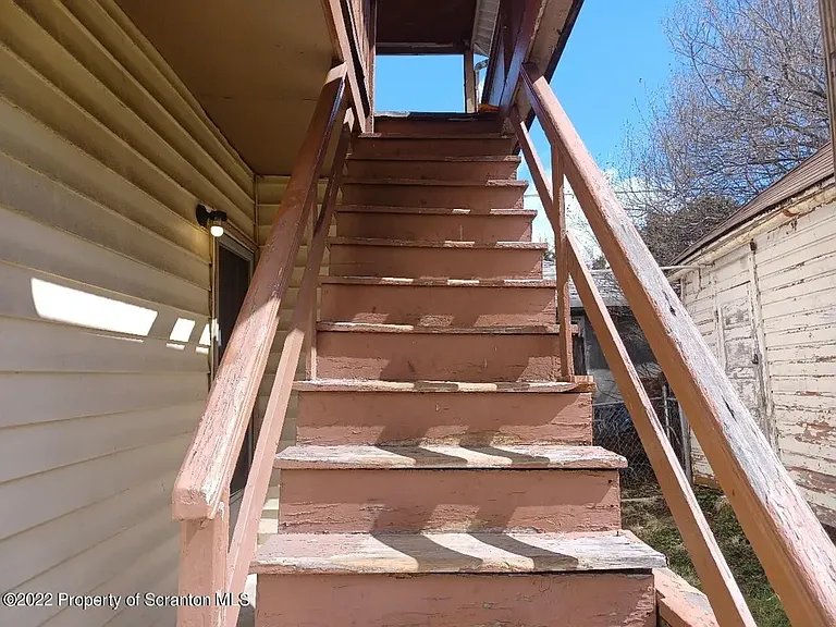 415 Maple St #2 — Photo 11