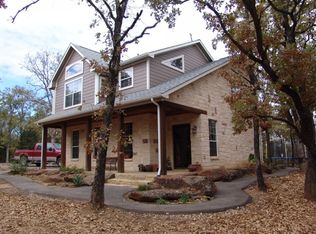 300 Wishingtree Ln, Tioga, TX 76271