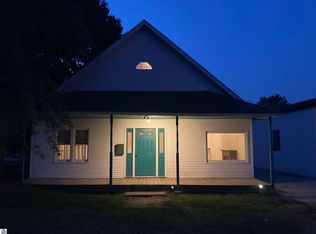 311 E Prosper Rd, Falmouth, MI 49632