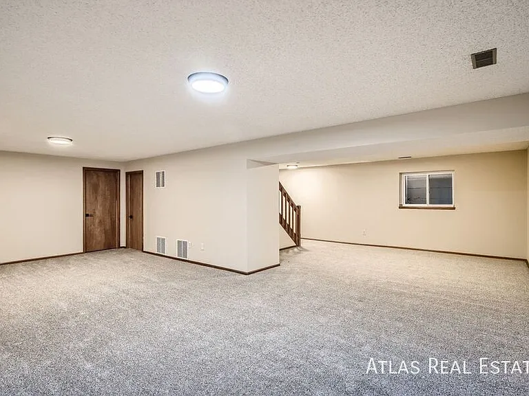 8420 Candleflower Cir — Photo 5