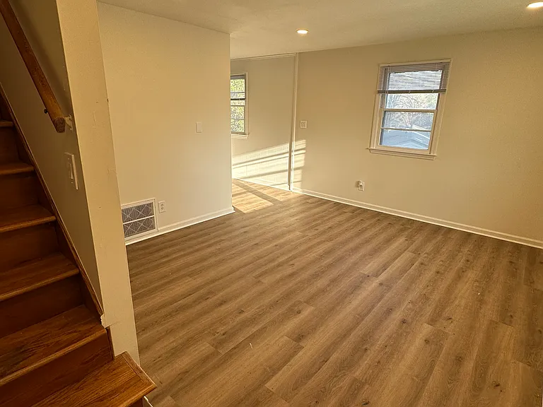 335 Wimbish Dr #337 — Photo 9