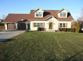 2914 N Dr, Parnell, IA 52325