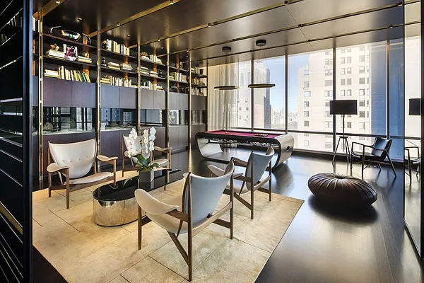 Sold by Extell Marketing Group LLC | media 12