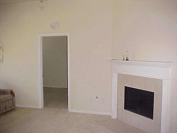 4th image of 1235 Halls Brg