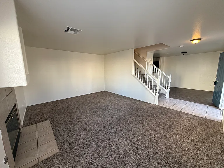 8133 Autumn Star Ave — Photo 7