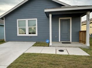 217 Alligator Crk, Seguin, TX 78155