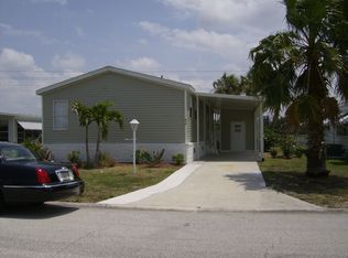 915 Laurel Cir, Barefoot Bay, FL 32976