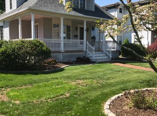 161 Jordan Ln, Wethersfield, CT 06109