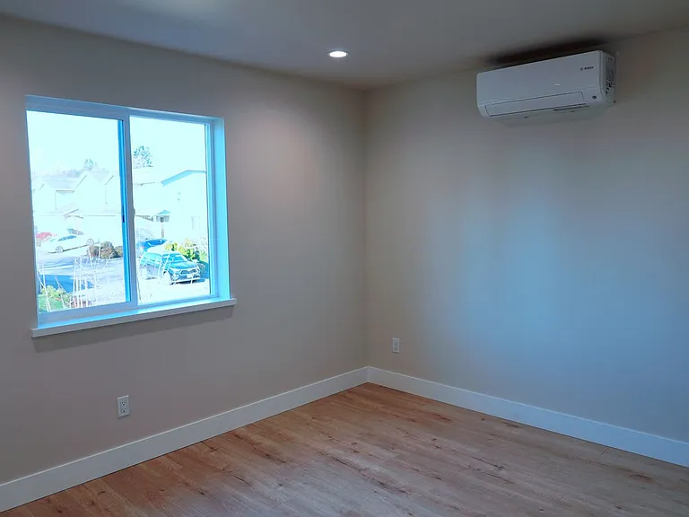 2155 Siddle Loop — Photo 8
