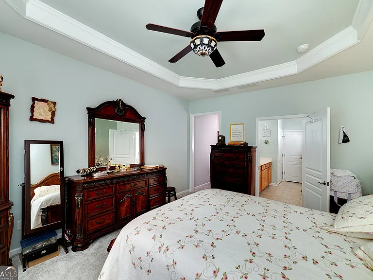 230 Begonia Ct — Photo 15