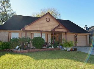 150 Moonridge Dr, Houston, TX 77015