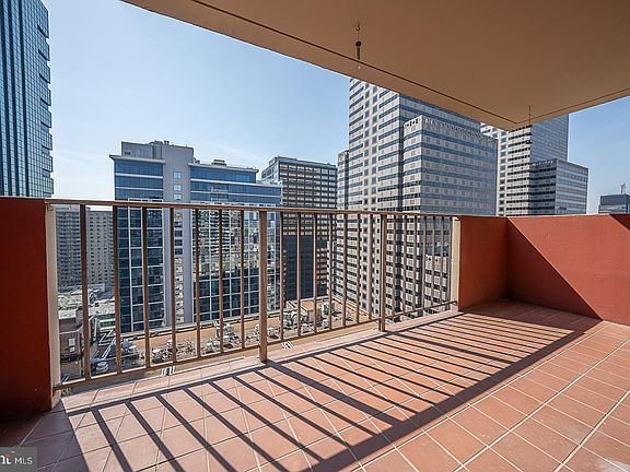 3rd image of 1901 John F Kennedy Blvd #2618-17