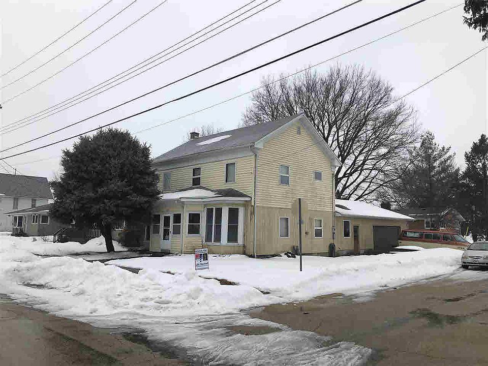2nd image of 702 Elk St