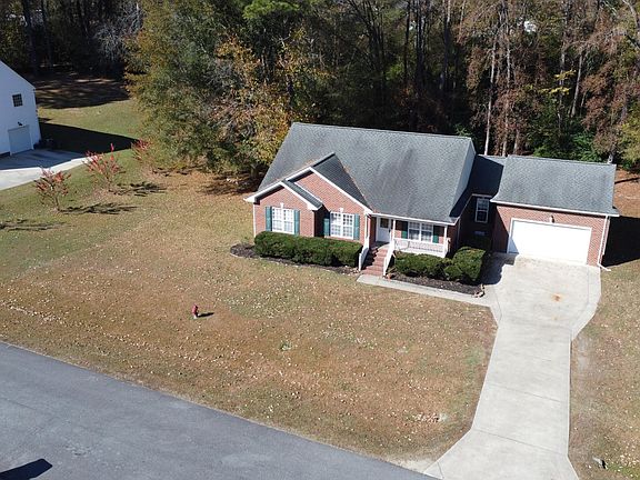 3rd image of 105 Jacobs Ridge Drive