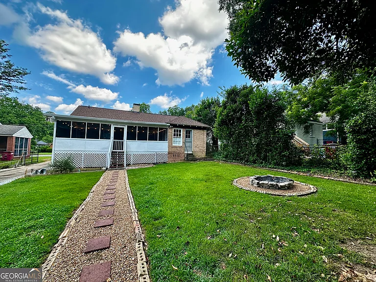138 Desoto Pl — Photo 7