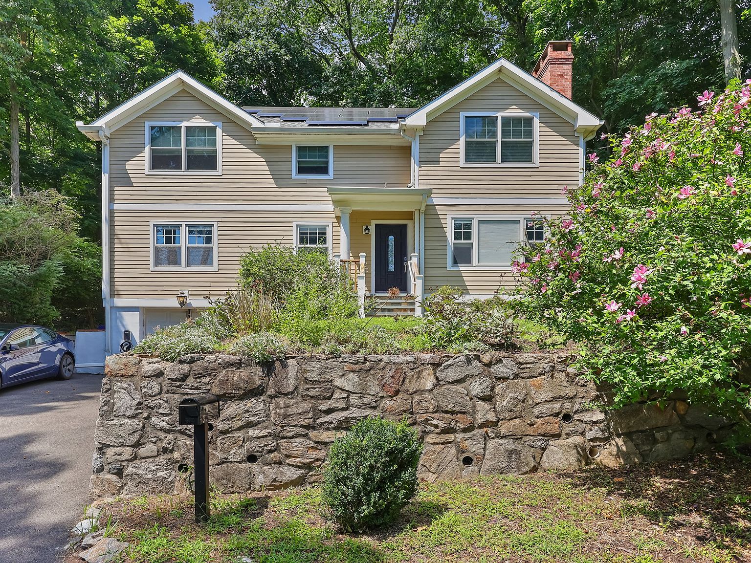 24 Hickory Dr, Westport, CT 06880 | Zillow