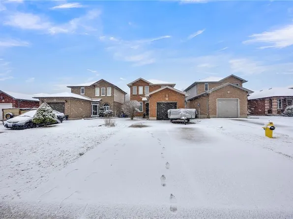 18 Kara Ln, Tillsonburg, ON N4G 5M3