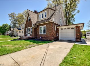 909 Lincoln Dr, Conneaut, OH 44030
