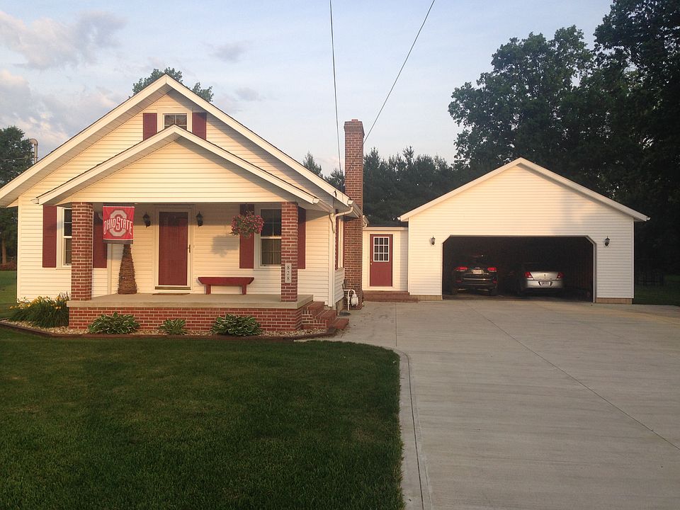 1st image of 828 Crew Ave