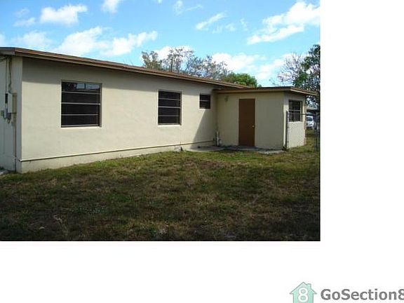 2nd image of 1557 NW 15th Ter