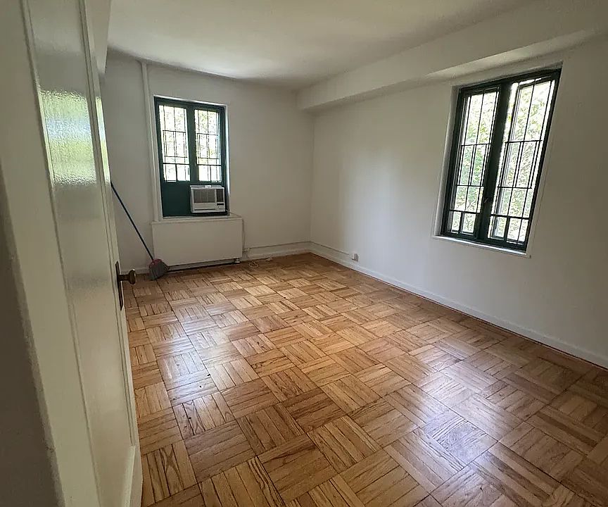 1st image of 1563 Metropolitan Ave APT 6H