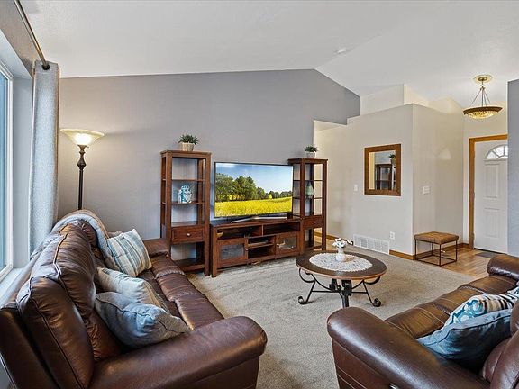 3rd image of 8311 E Sunflower Ln