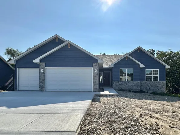 3804 White Pine Drive, Janesville, WI 53545