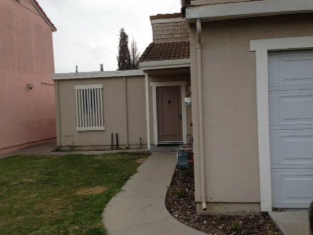2nd image of 1083 Sherman Dr