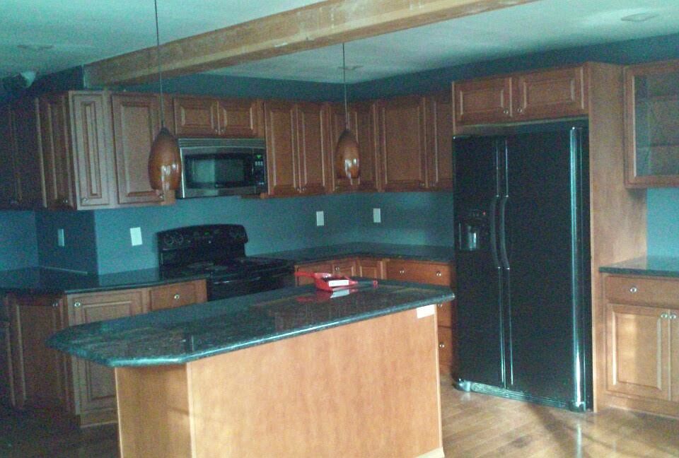 1st image of 850 SE Pasek St
