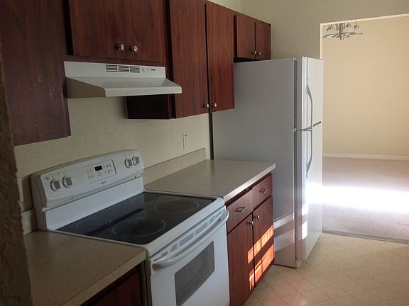 4th image of 16399 SE 89th Ct