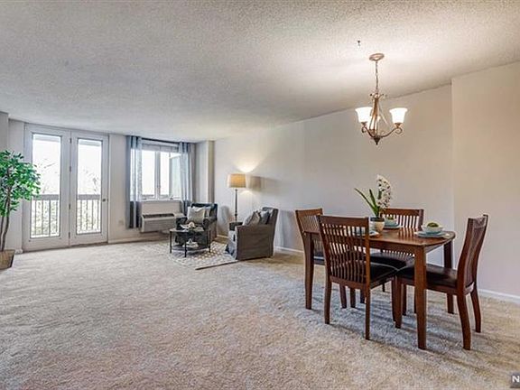 2nd image of 10 Smith Manor Blvd APT 504