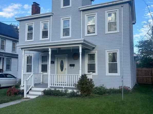 520 Broad St, Beverly, NJ 08010