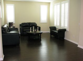 810 E Ruby Lace Way, Azusa, CA 91702