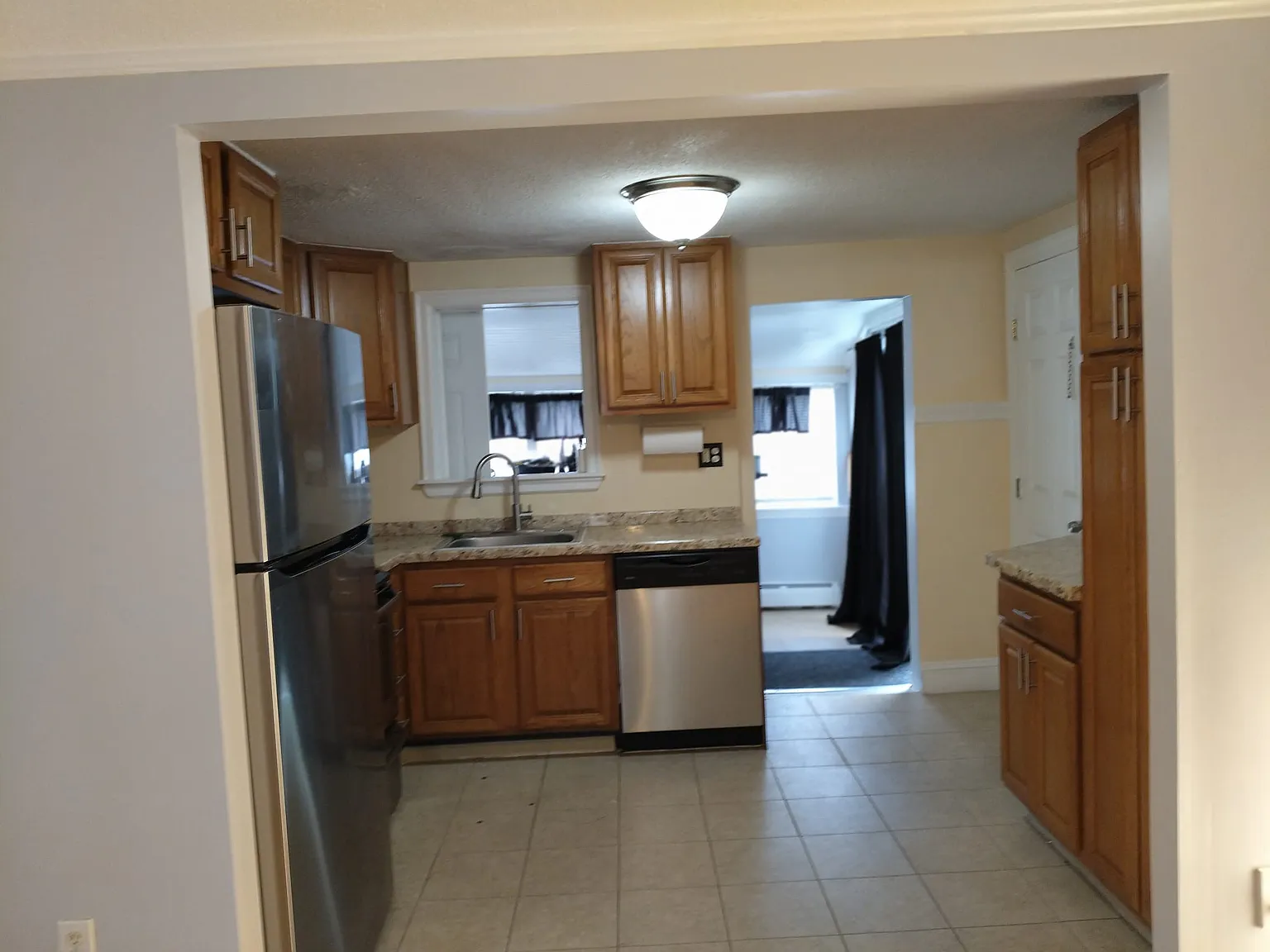2 bed, 1088 sqft, $1,850 — Photo 4