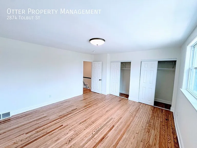 2874 Tolbut St — Photo 25