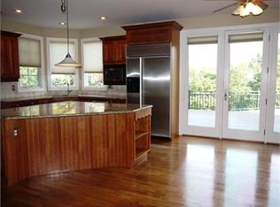 96 Pill Hill Rd, Bernardsville, NJ 07924