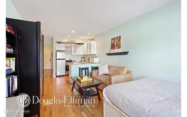 Rented by Douglas Elliman | media 9