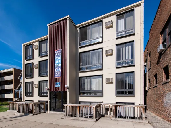 904 S State St, Ann Arbor, MI