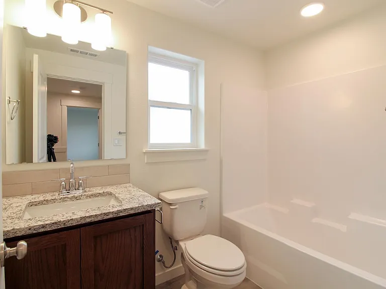 366 Aeon Dr — Photo 11