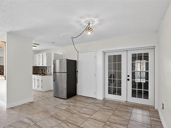 2nd image of 8071 Rhea Cir #B