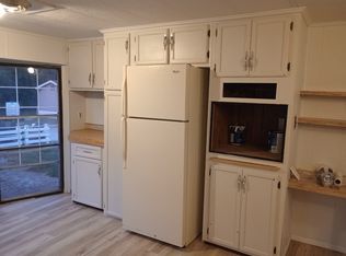 216A E Grove St, Altamont, IL 62411