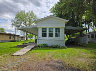 5852 Cleveland Rd #112, Wooster, OH 44691