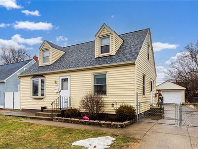 174 Greenway Blvd, Cheektowaga, NY, 14225