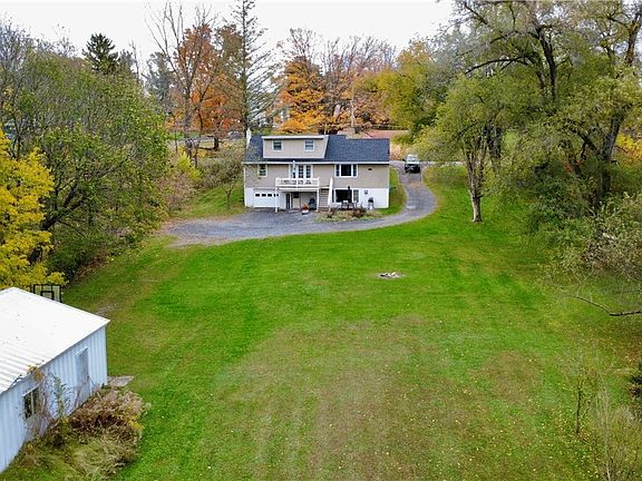 5th image of 4827 Rockefeller Rd